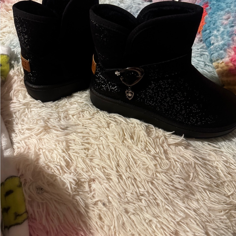 Black Women's Ankle Boots - Picture 5 of 7